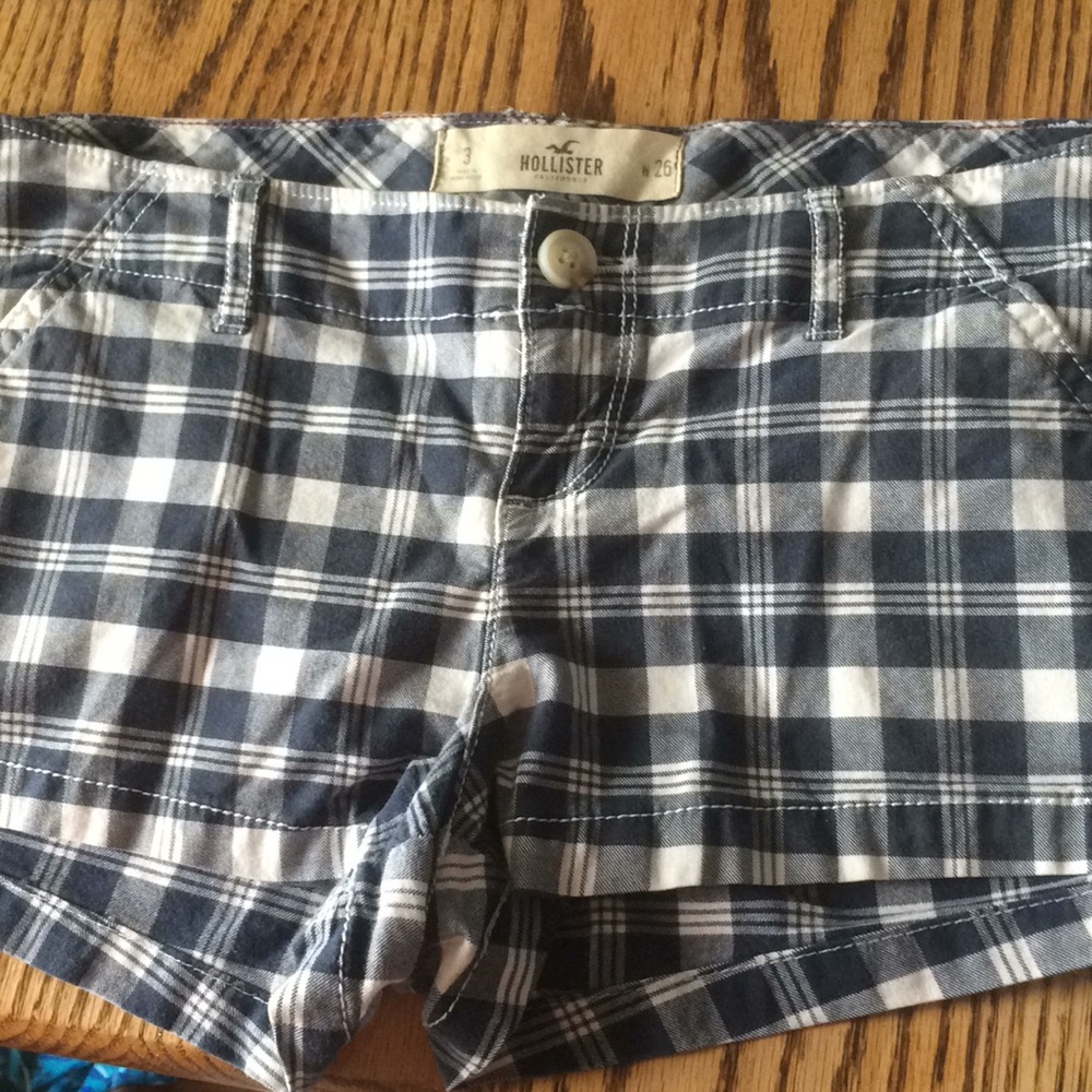 Hollister juniors shorts size 3